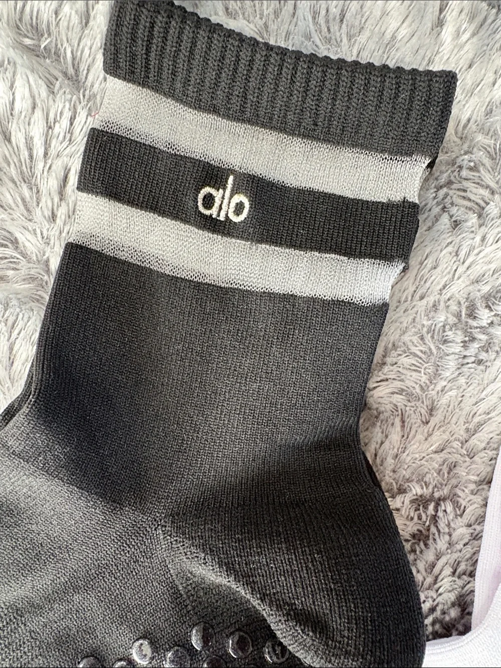 Alo Gripper Socks